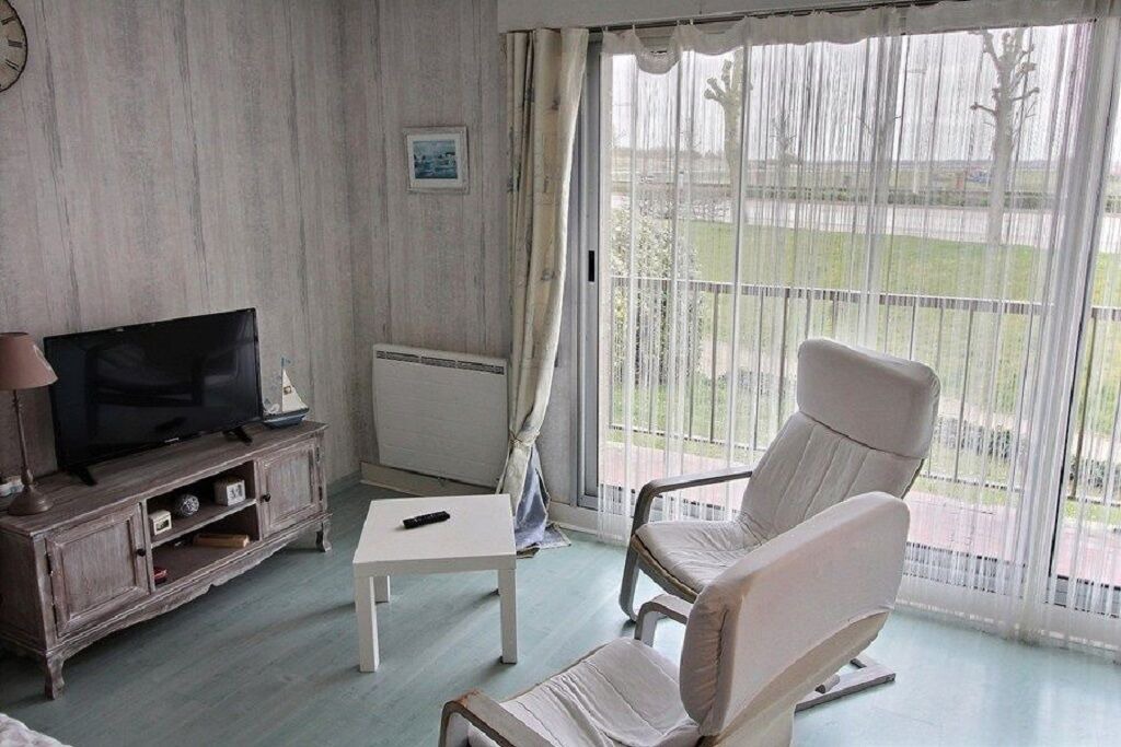Photo of Livingroom in Moyenneville