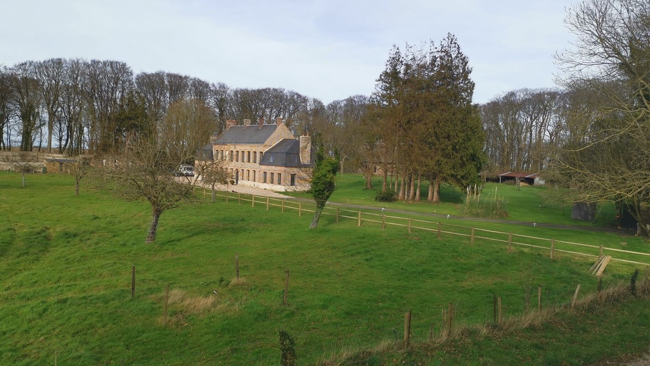 Photo of Outdoor in Saint-Sylvain