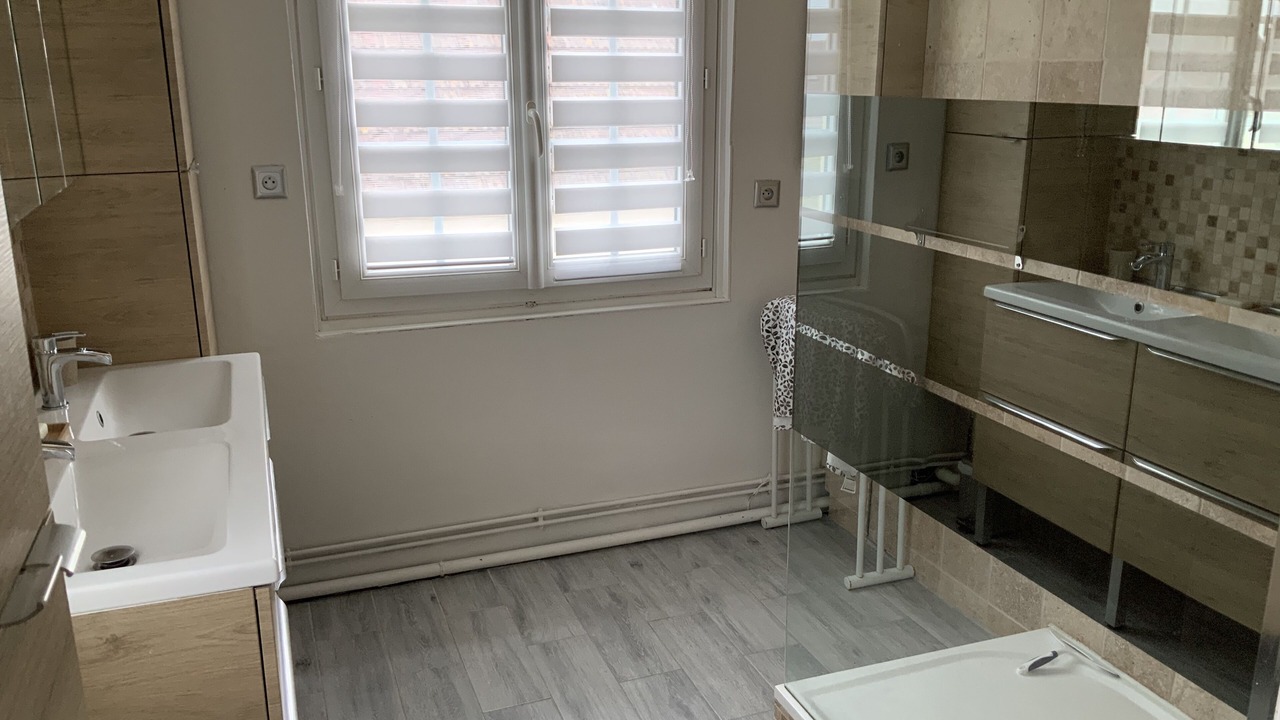 Photo of Bathroom in Luc-sur-Mer