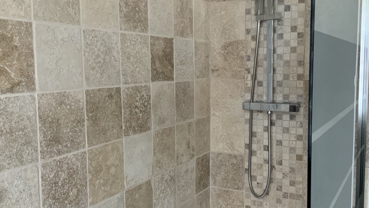 Photo of Bathroom in Luc-sur-Mer