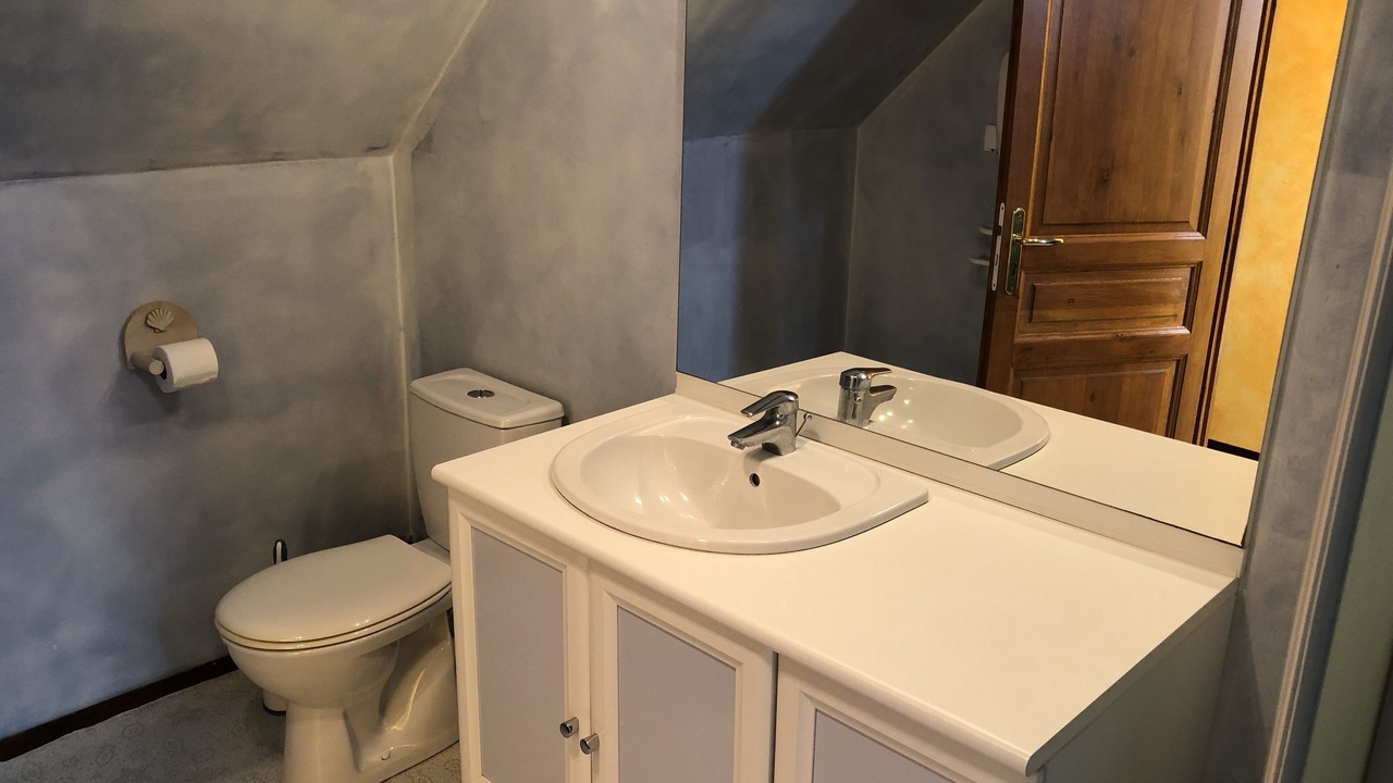 Photo of Bathroom in Crecy-en-Ponthieu