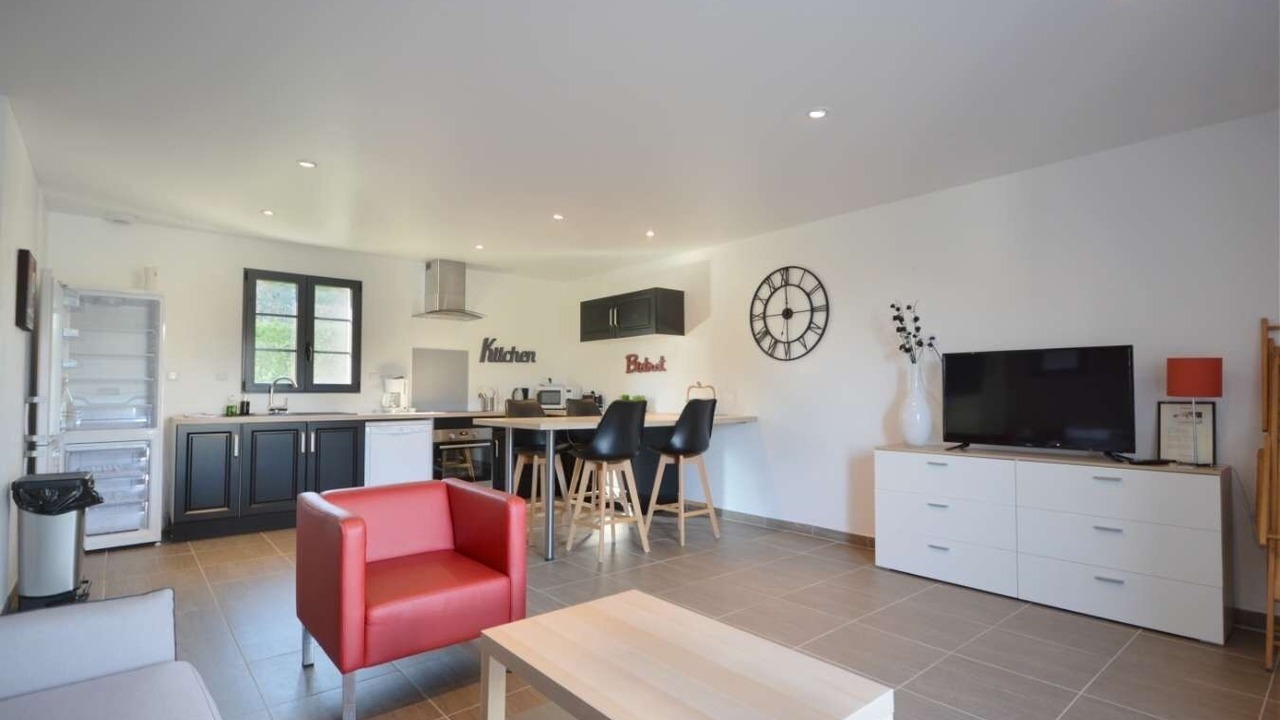 Photo of Livingroom in Saint-Quentin-en-Tourmont