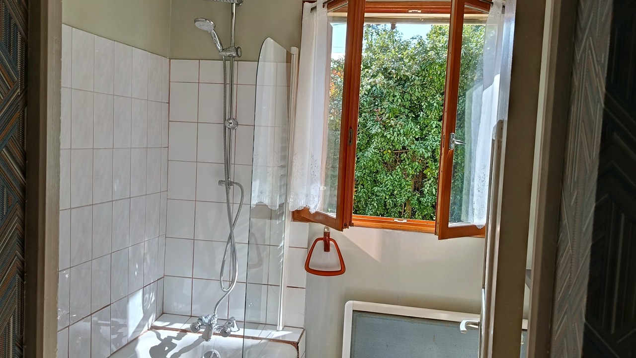 Photo of Bathroom in Pont-Remy