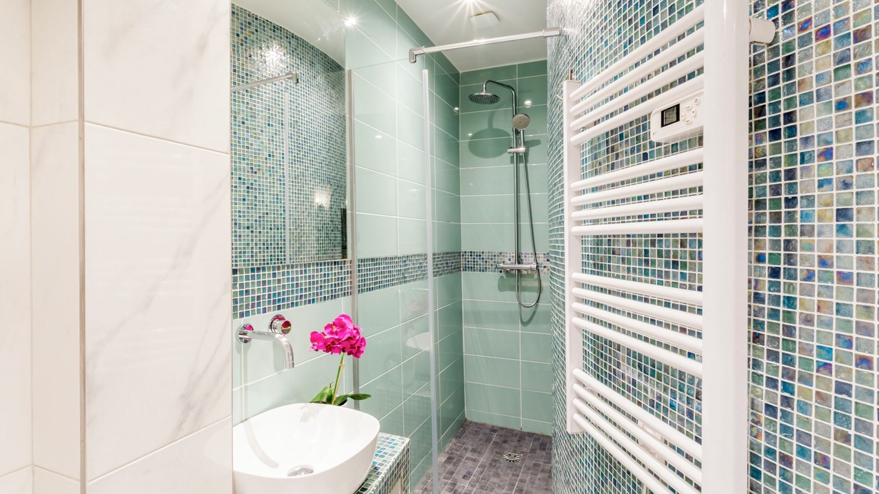 Photo of Bathroom in 8th Arrondissement