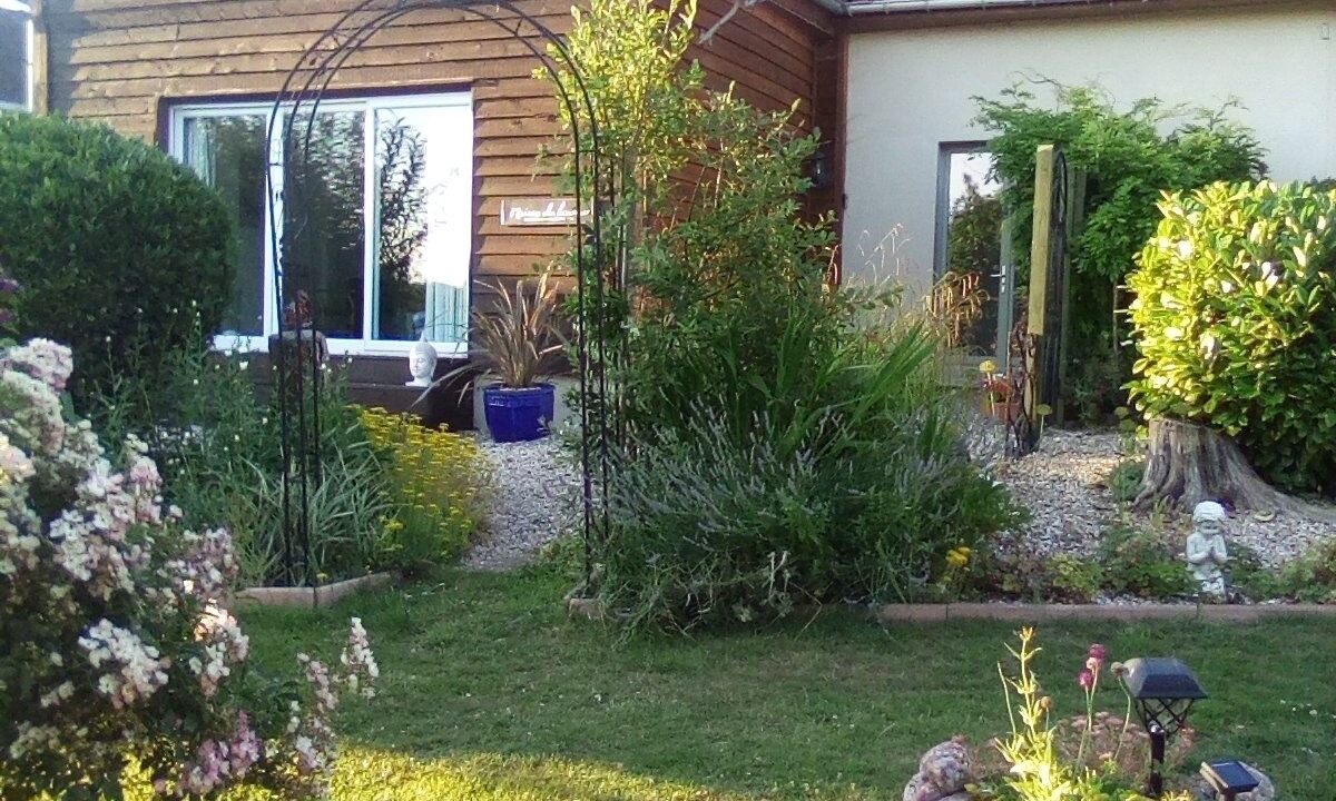 Photo of Others in Douriez
