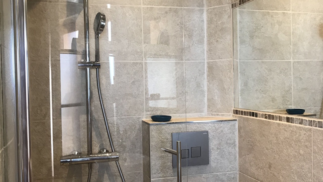 Photo of Bathroom in Equemauville