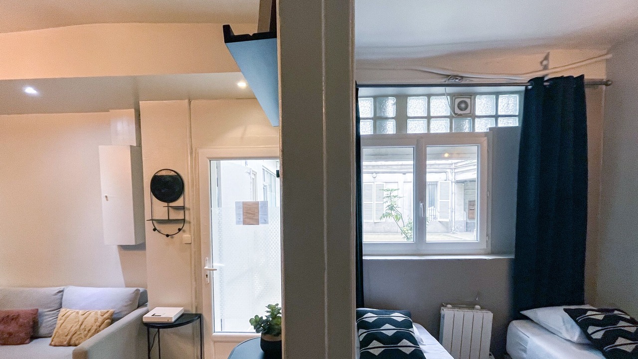 Photo of Bedroom in Quartier du Faubourg-Montmartre