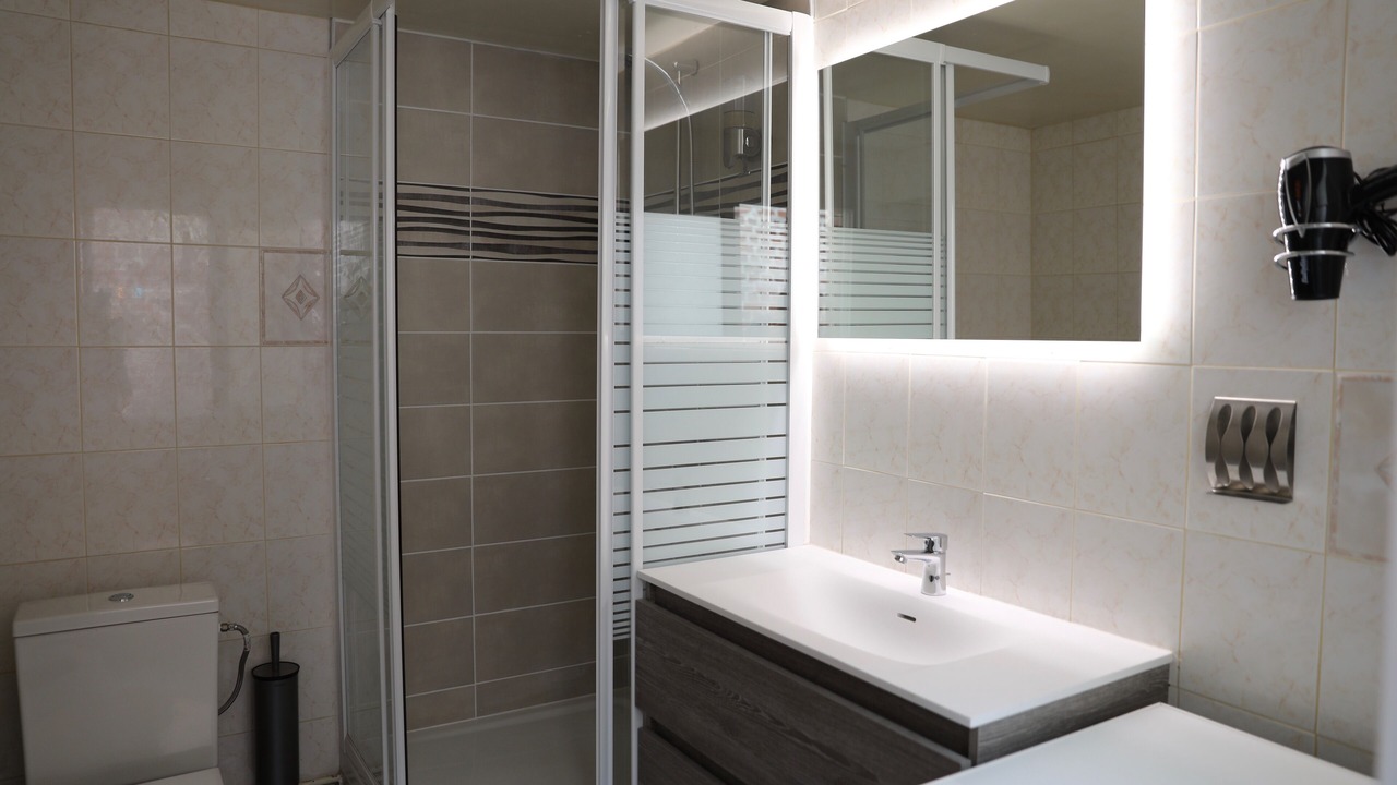 Photo of Bathroom in Mers-les-Bains