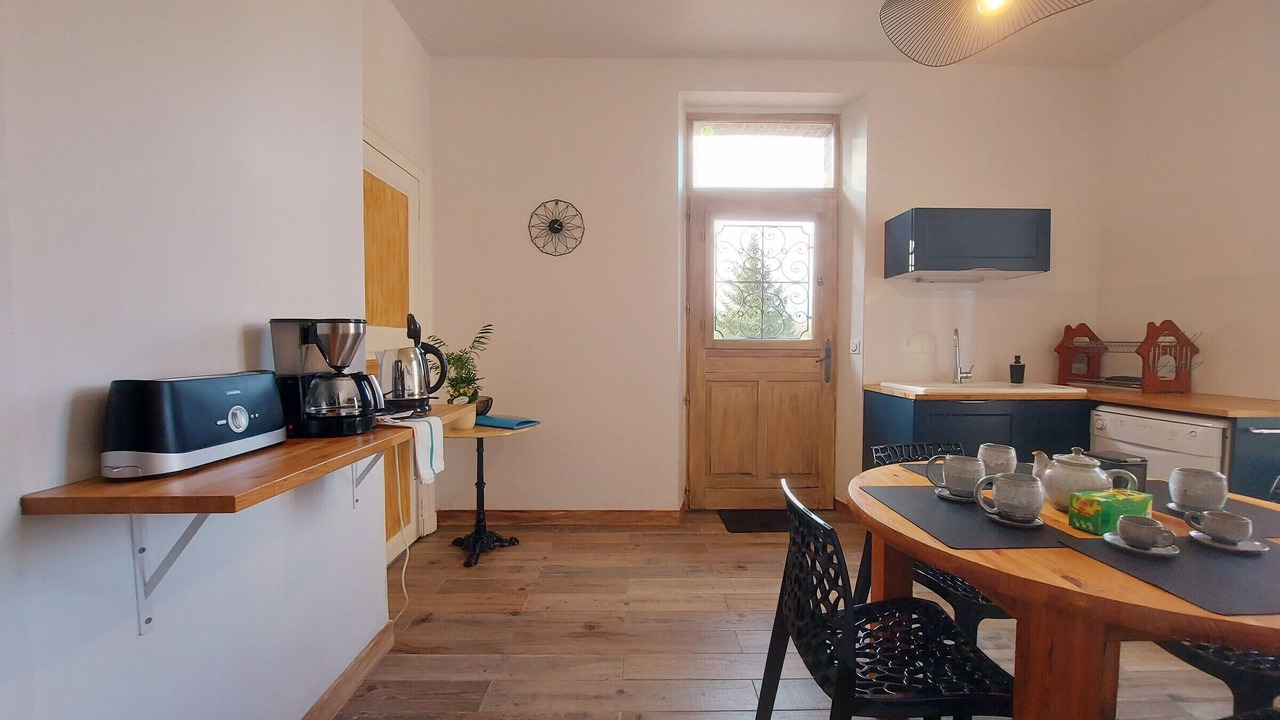 Photo of Kitchen in La Chapelle-Fortin
