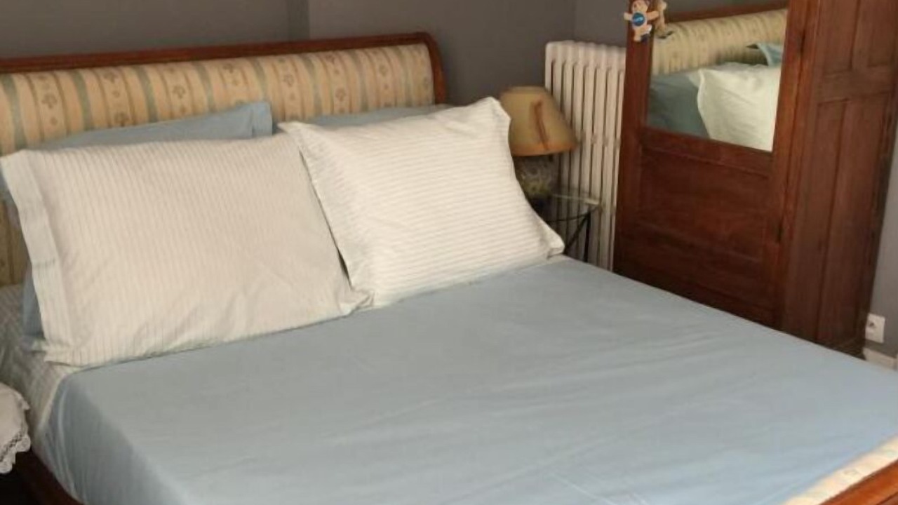Photo of Bedroom in Saint-Merri