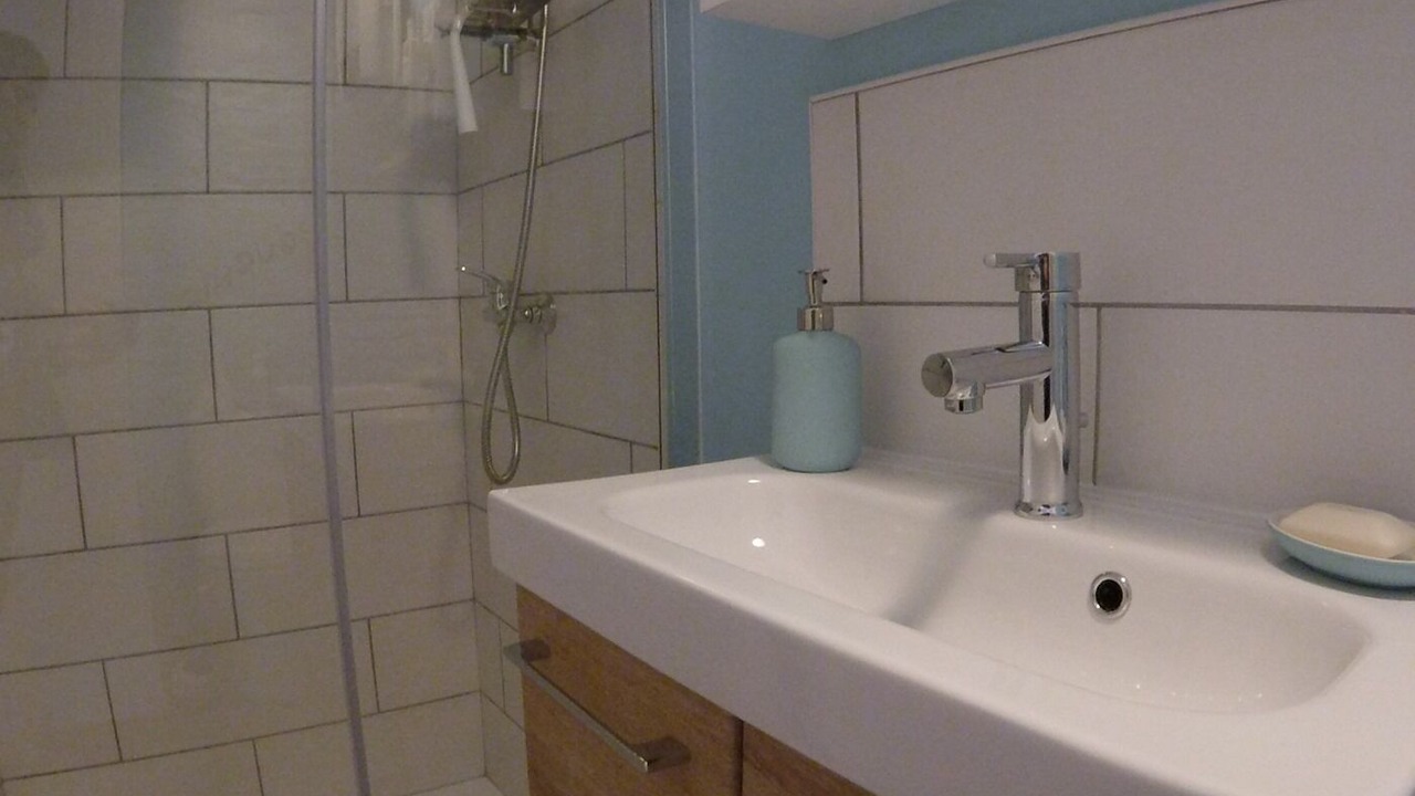 Photo of Bathroom in Quesnoy-le-Montant