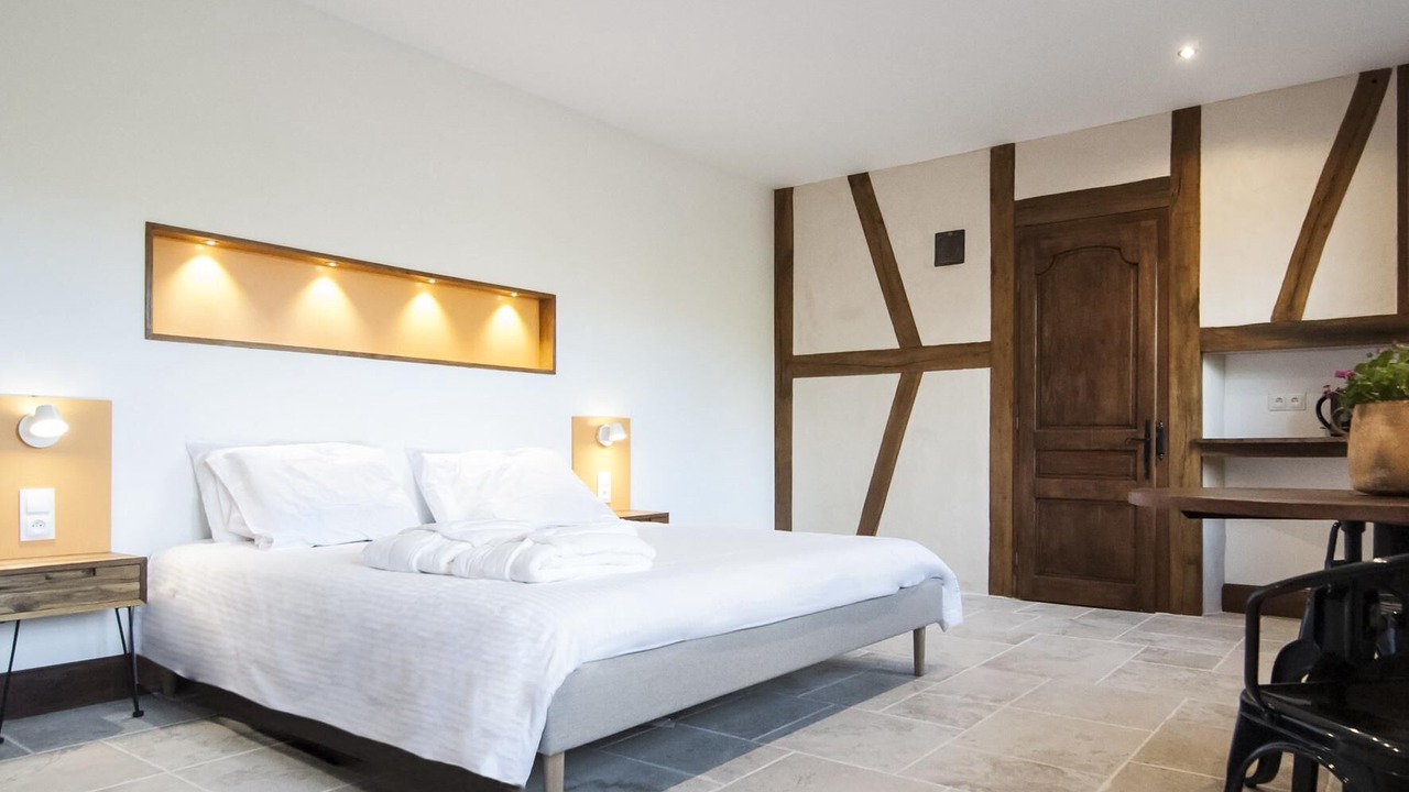 Photo of Bedroom in Eguilly