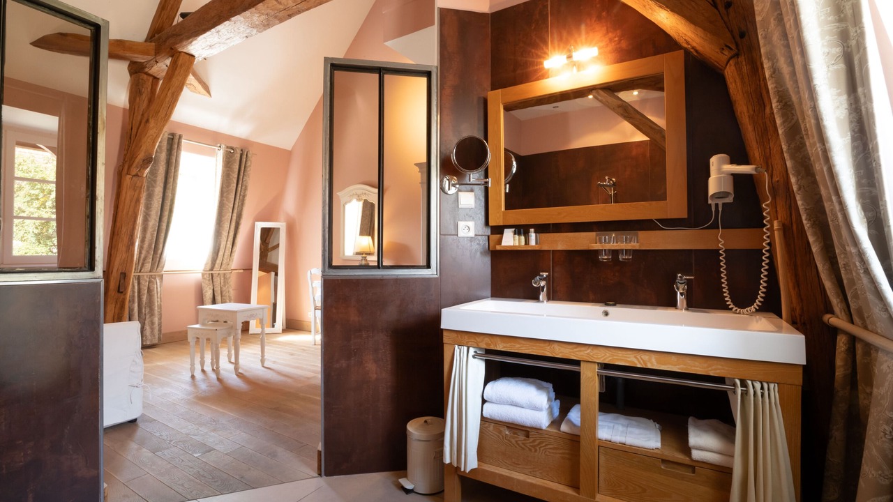 Photo of Bathroom in Demigny