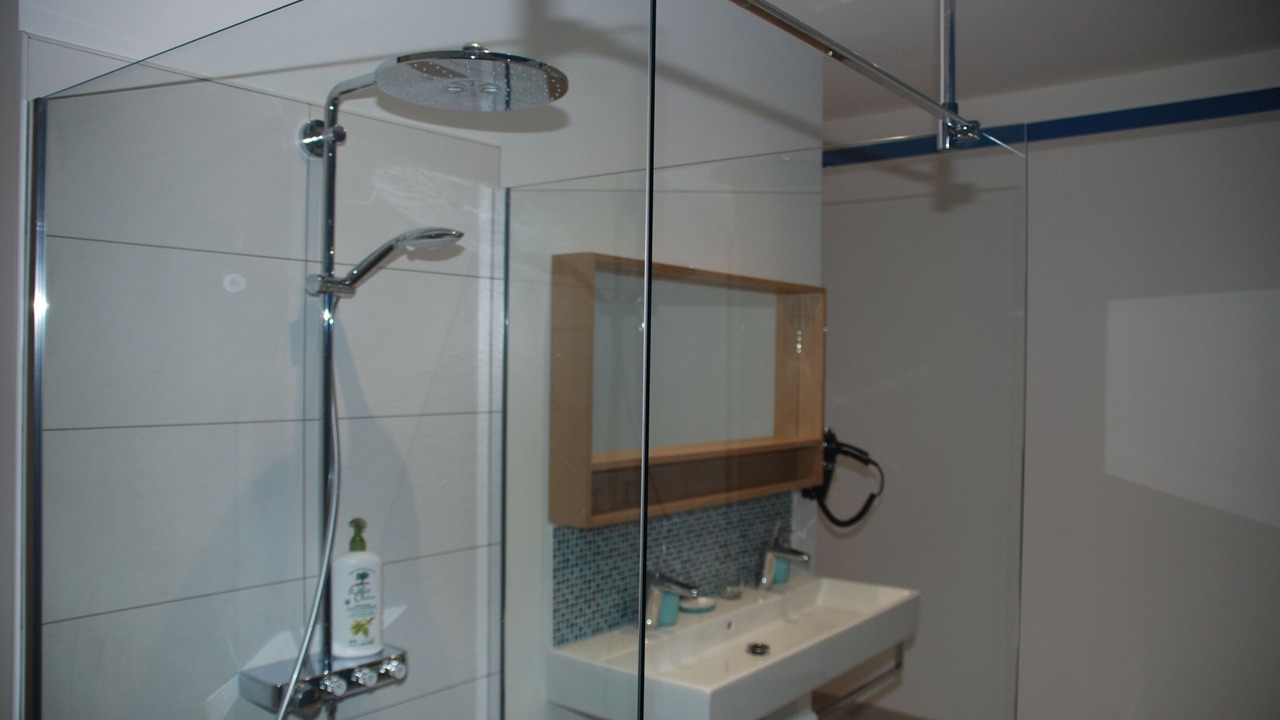 Photo of Bathroom in Montreuil-sur-Mer