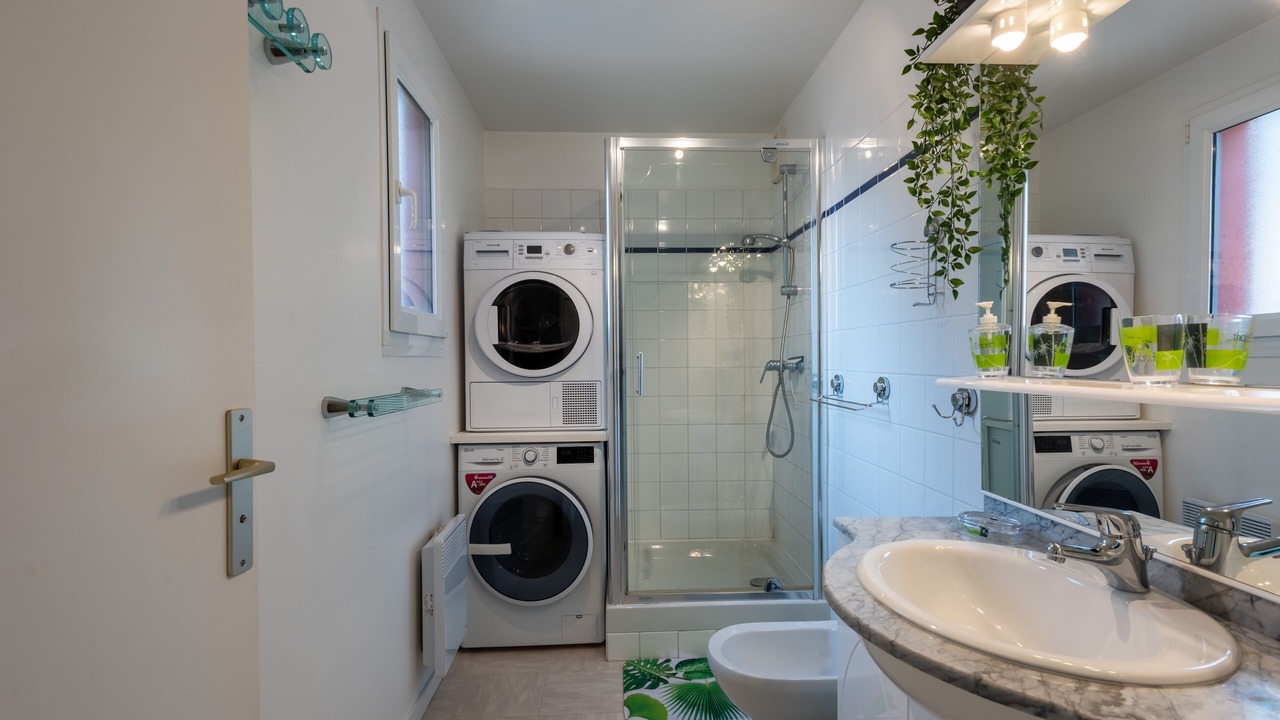 Photo of Bathroom in Mers-les-Bains