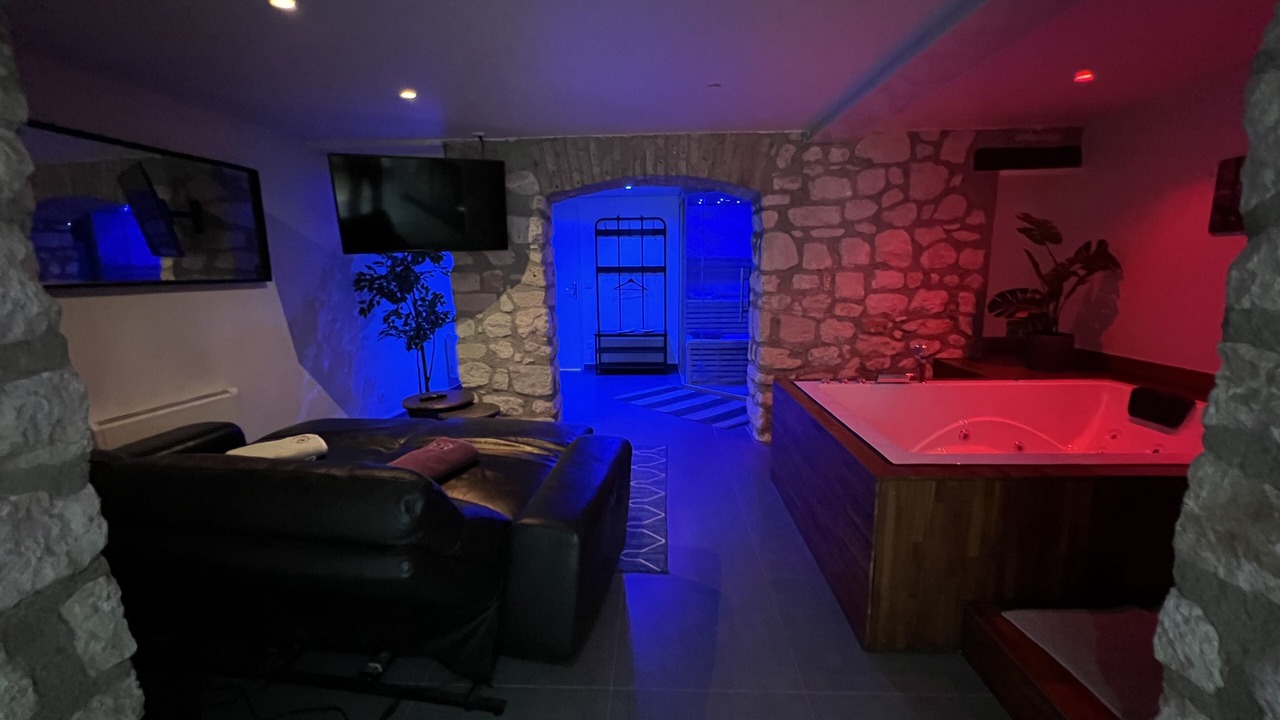 Photo of Bedroom in Hincmar