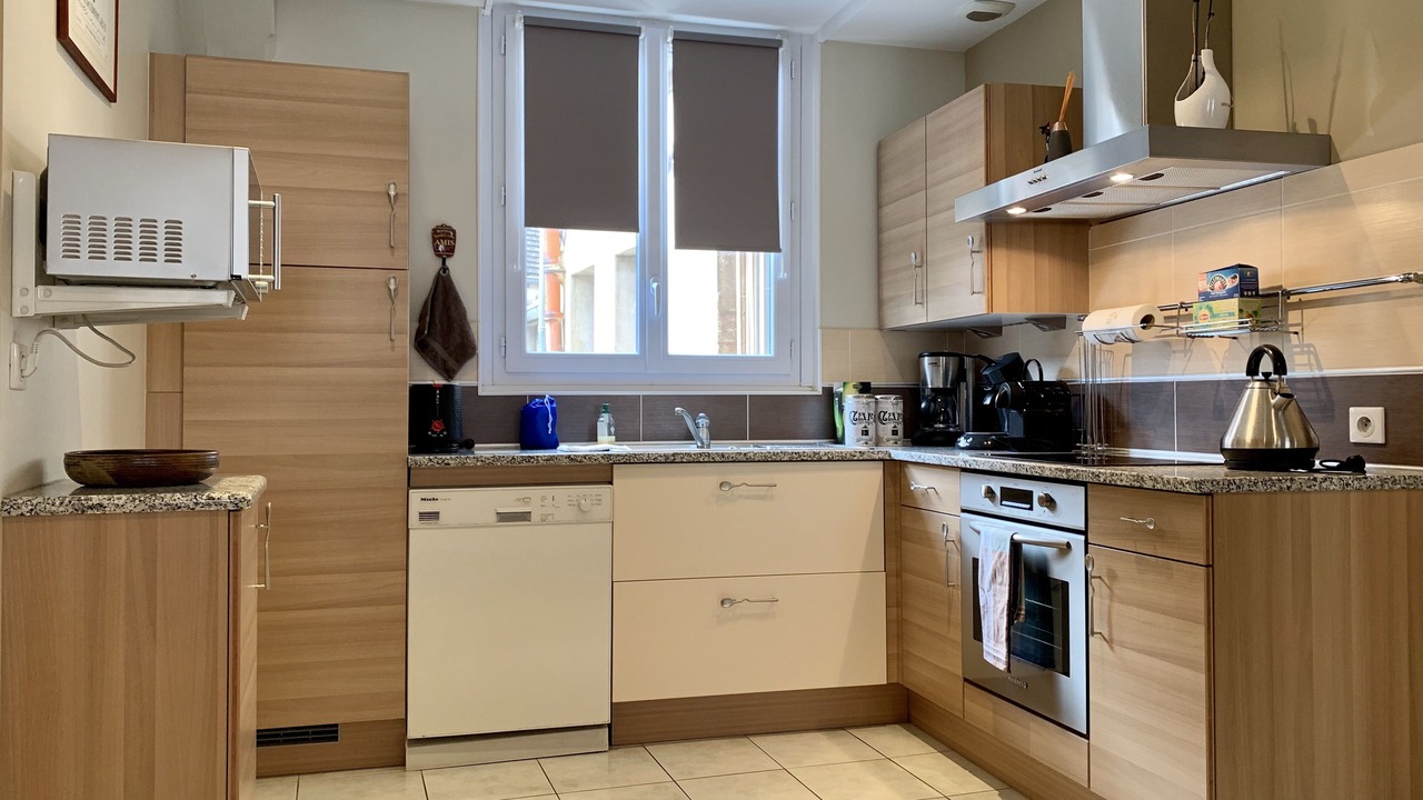 Photo of Kitchen in Beaune City Centre