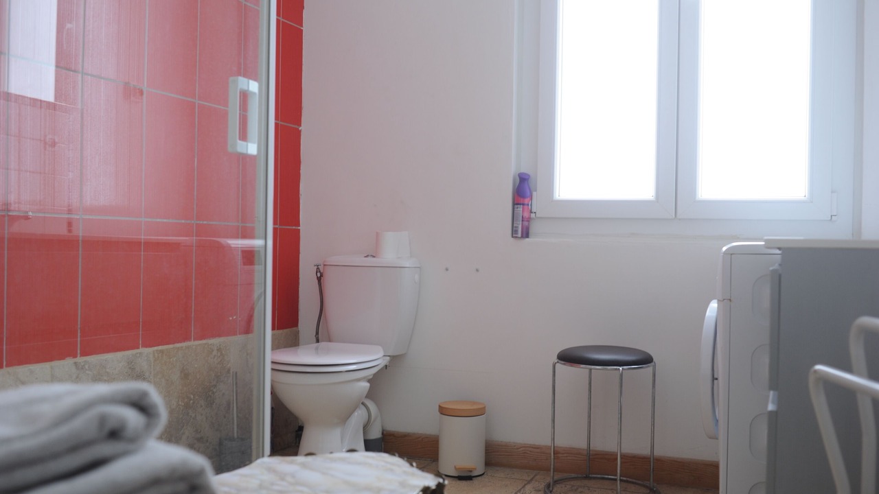 Photo of Bathroom in Aunay-sous-Auneau