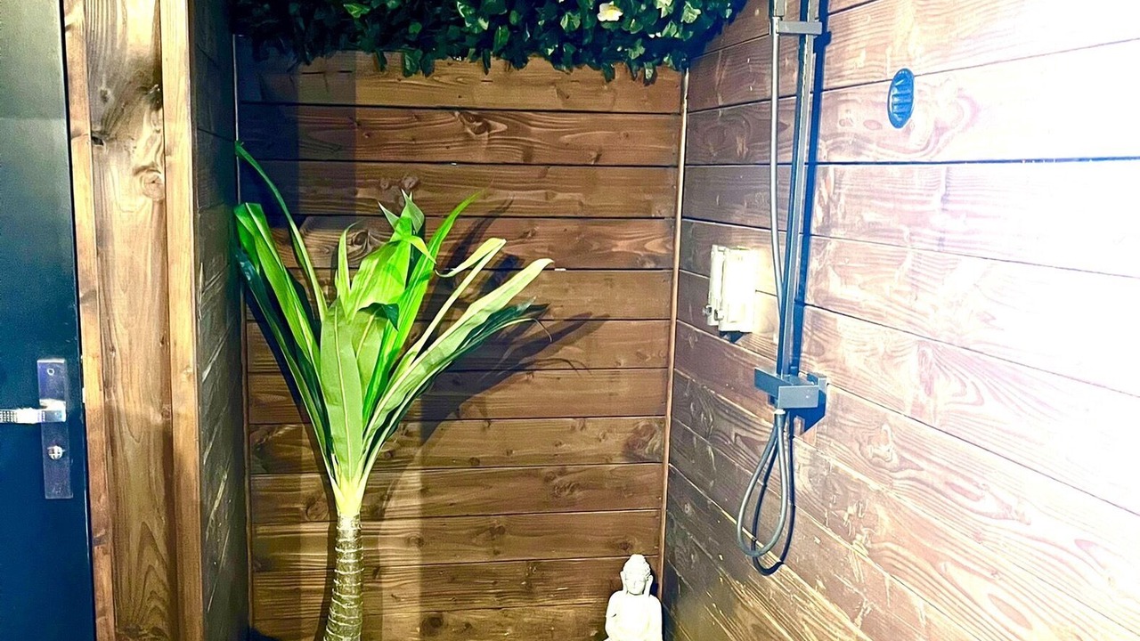 Photo of Bathroom in Neuf-Mesnil