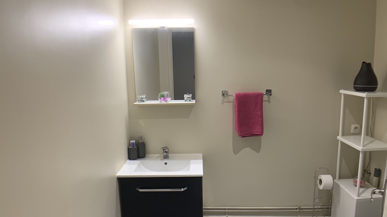Photo of Bathroom in Goussainville