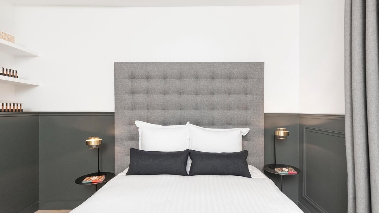 Photo of Bedroom in 2nd Arrondissement