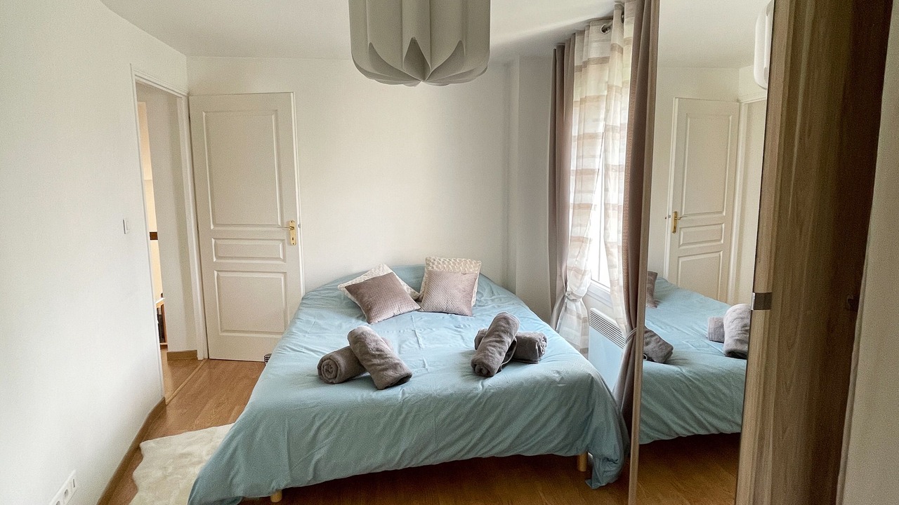 Photo of Bedroom in Binson-et-Orquigny