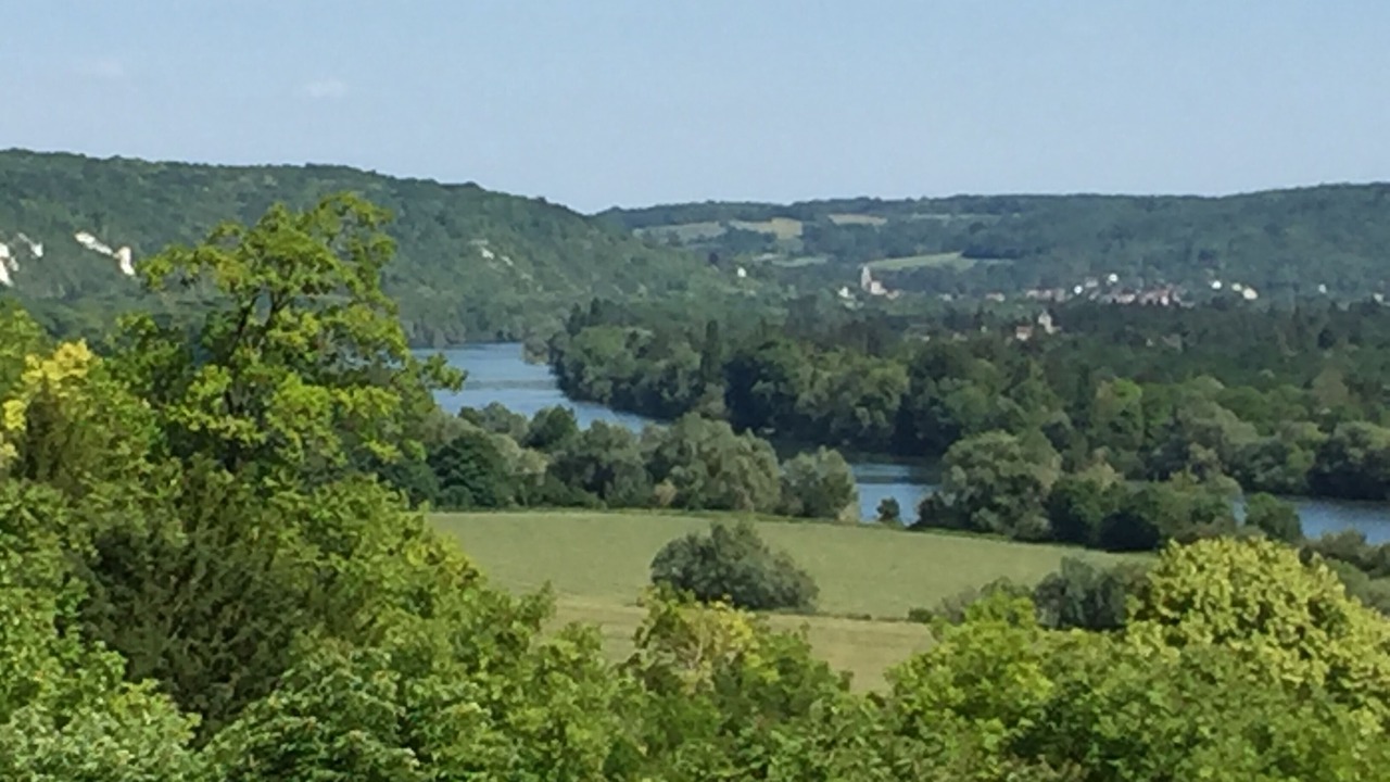 Photo of Others in La Roche-Guyon