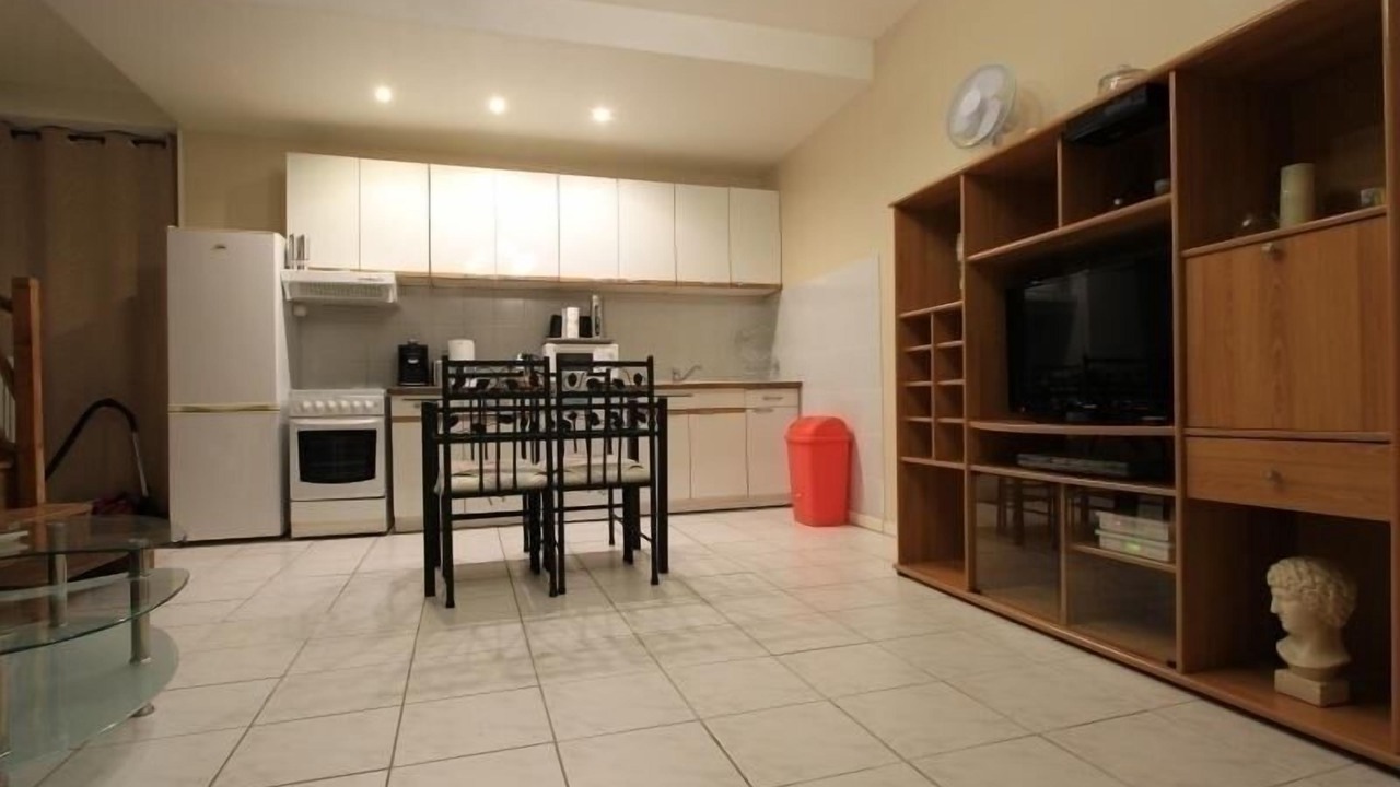 Photo of Kitchen in Lorcy