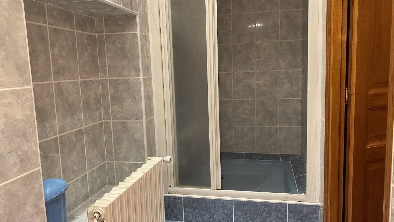 Photo of Bathroom in Fresnay-le-Samson