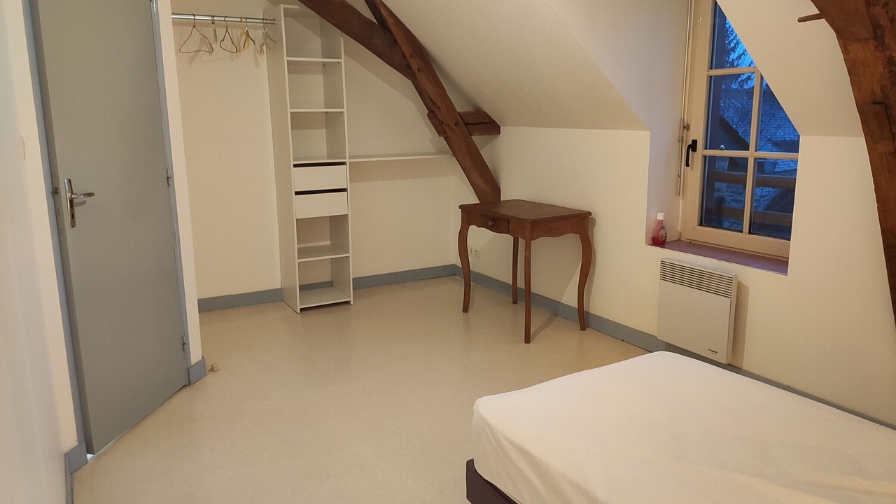 Photo of Bedroom in Aze
