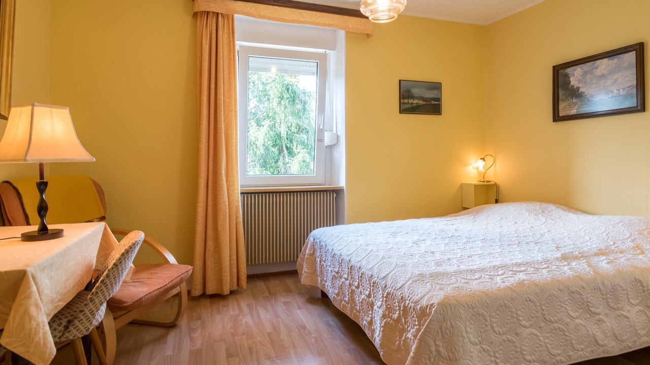Photo of Bedroom in Munster