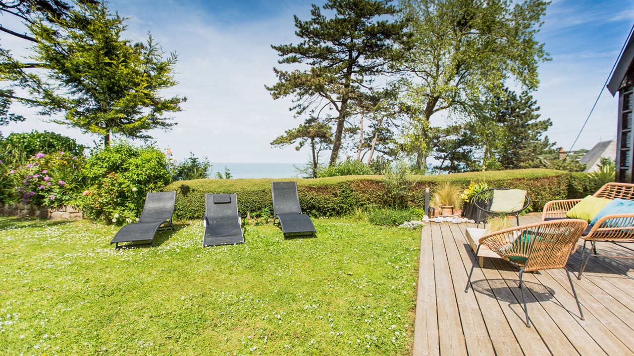 Photo of Patio Balcony in Hautot-sur-Mer