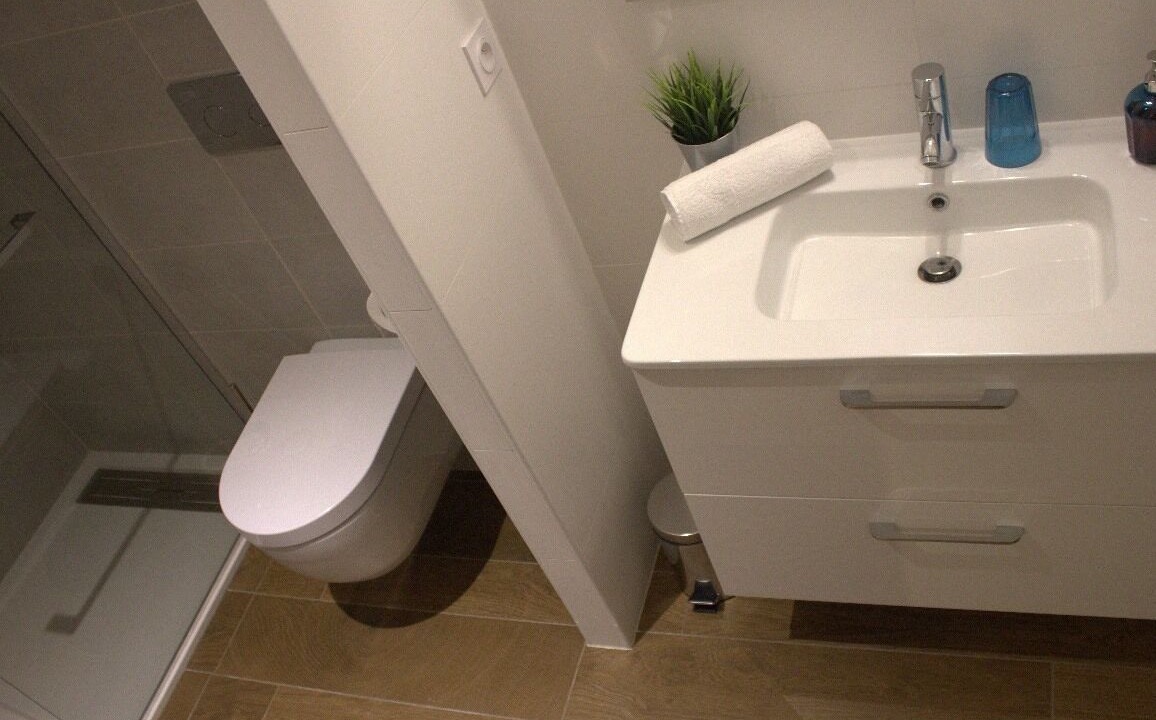 Photo of Bathroom in Saint-Cyr-au-Mont-d'Or