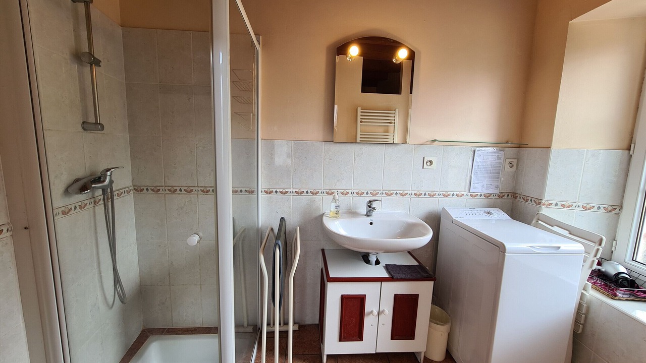 Photo of Bathroom in Pithiviers-le-Vieil