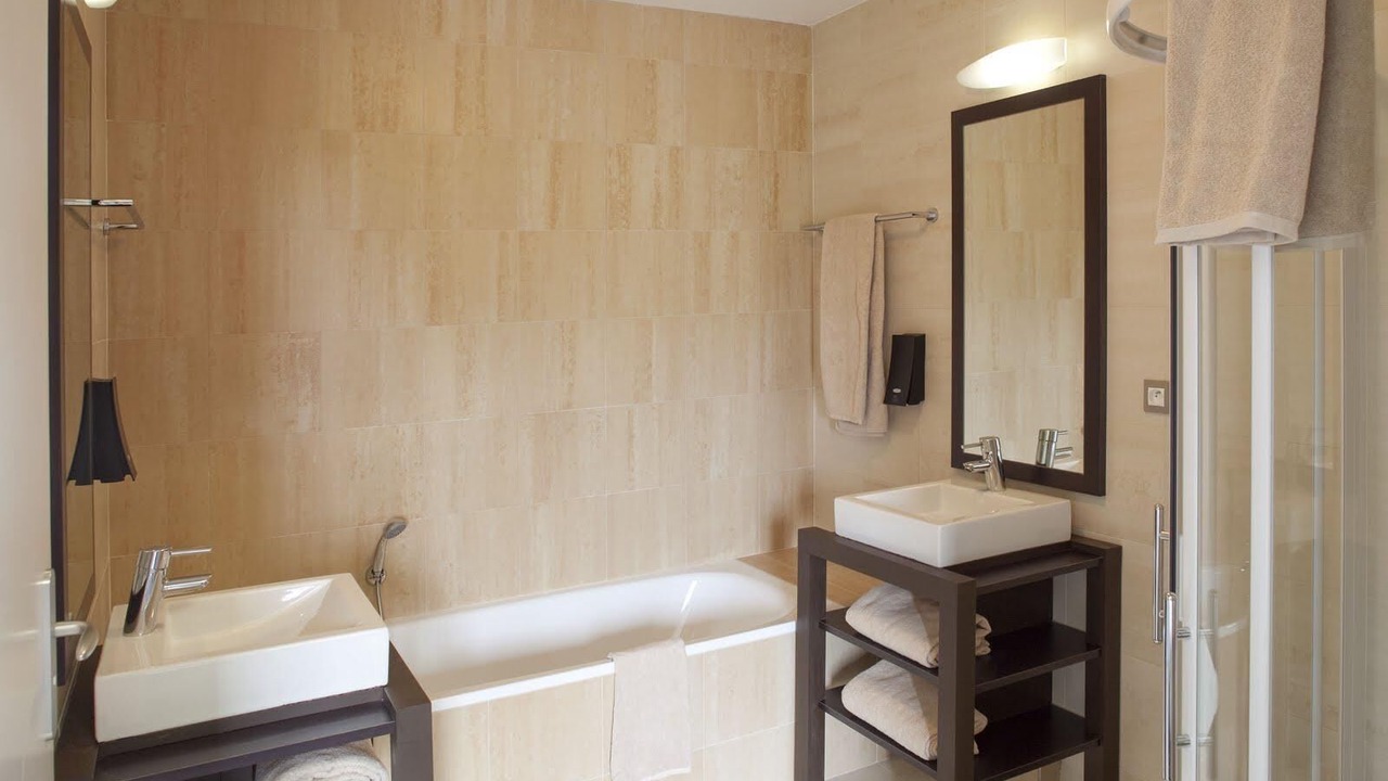 Photo of Bathroom in Belleville-sur-Loire