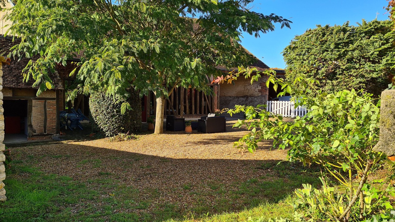 Photo of Outdoor in Bellegarde-du-Loiret