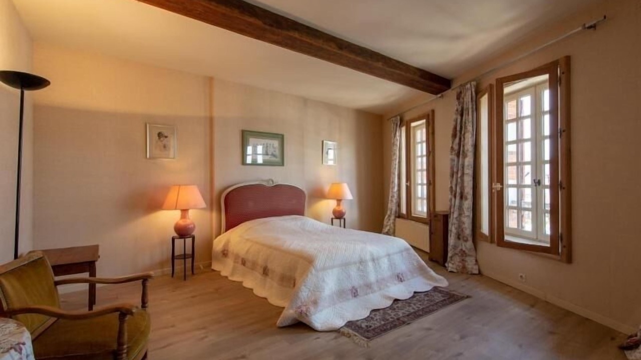 Photo of Bedroom in Bellegarde-du-Loiret