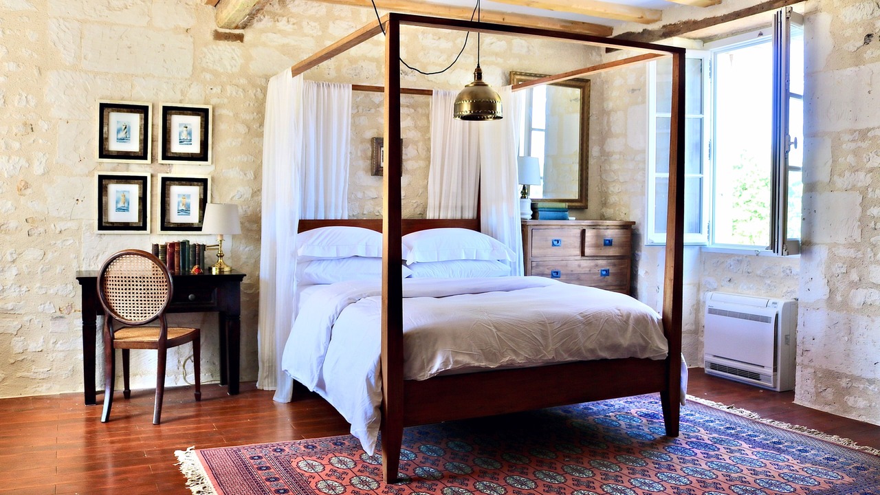 Photo of Bedroom in Assay