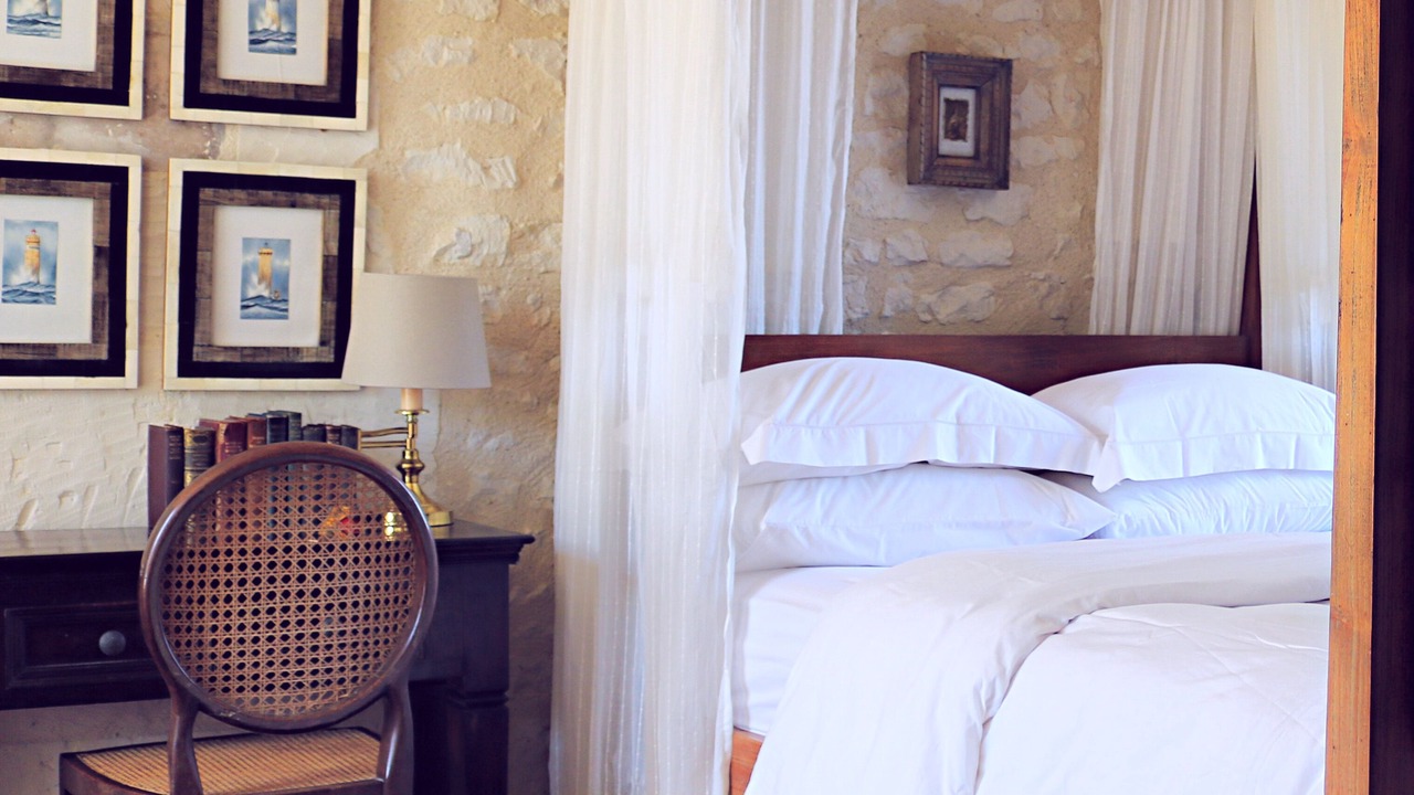 Photo of Bedroom in Assay