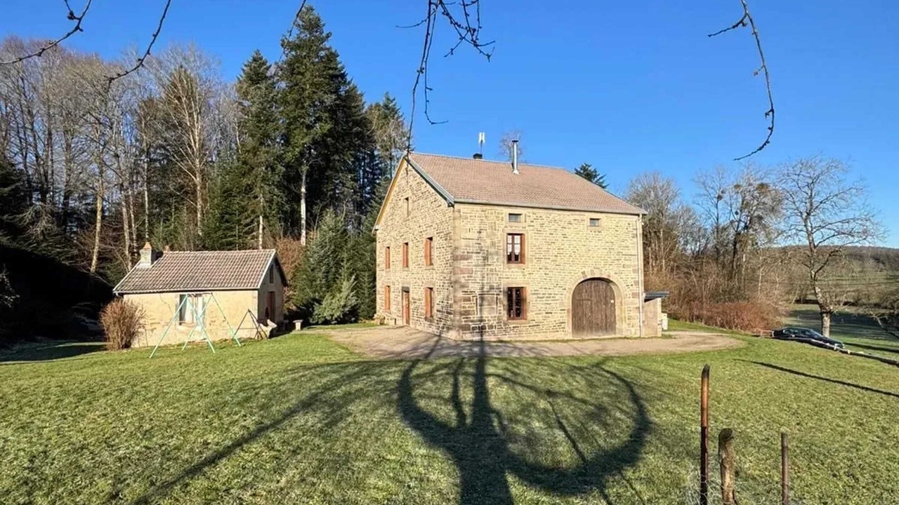 Photo of Outdoor in Fougerolles-Saint-Valbert