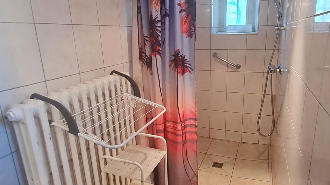 Photo of Bathroom in Reherrey