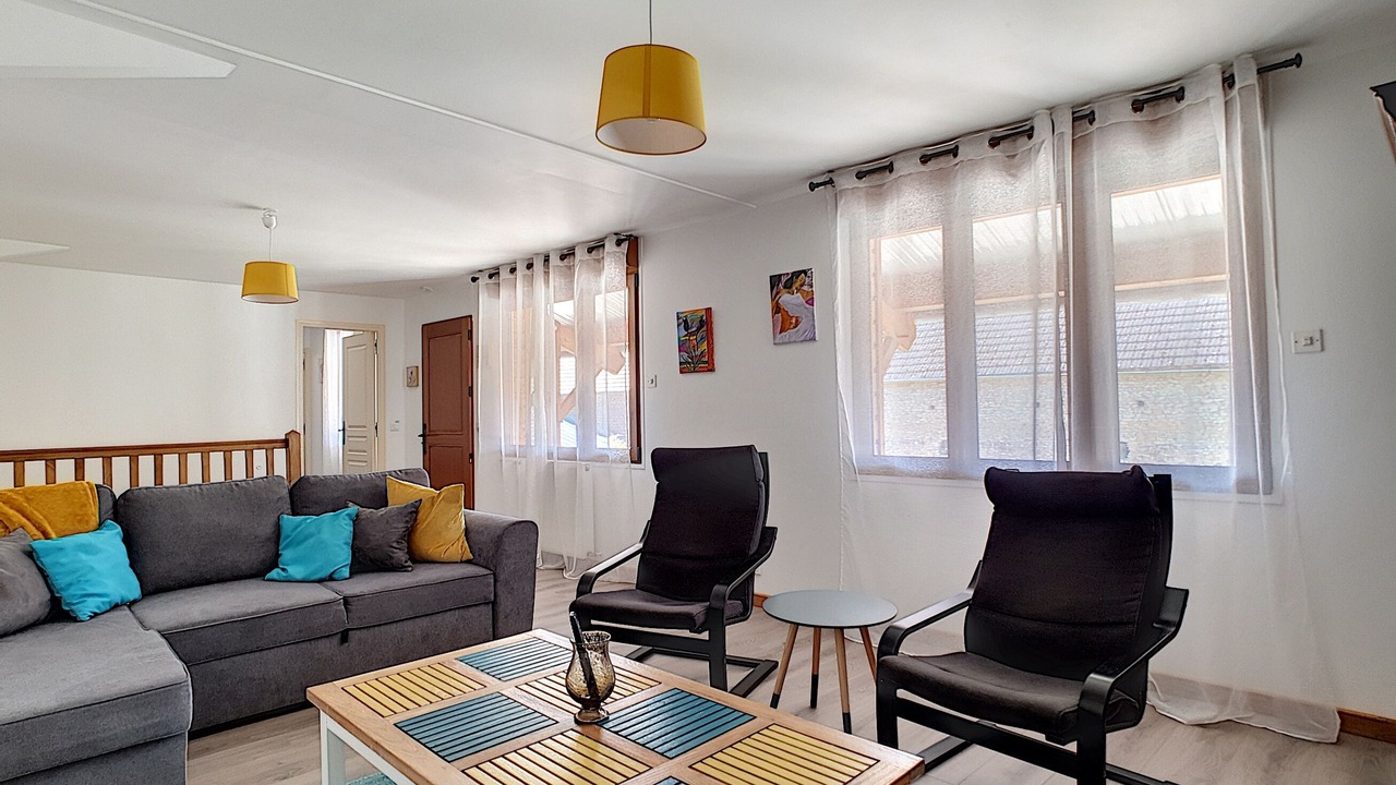 Photo of Livingroom in Saint-Aquilin-de-Pacy