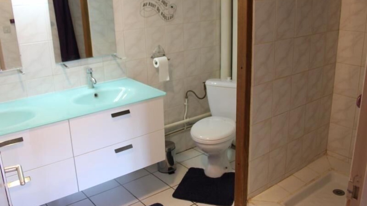 Photo of Bathroom in Halles-sous-les-Cotes