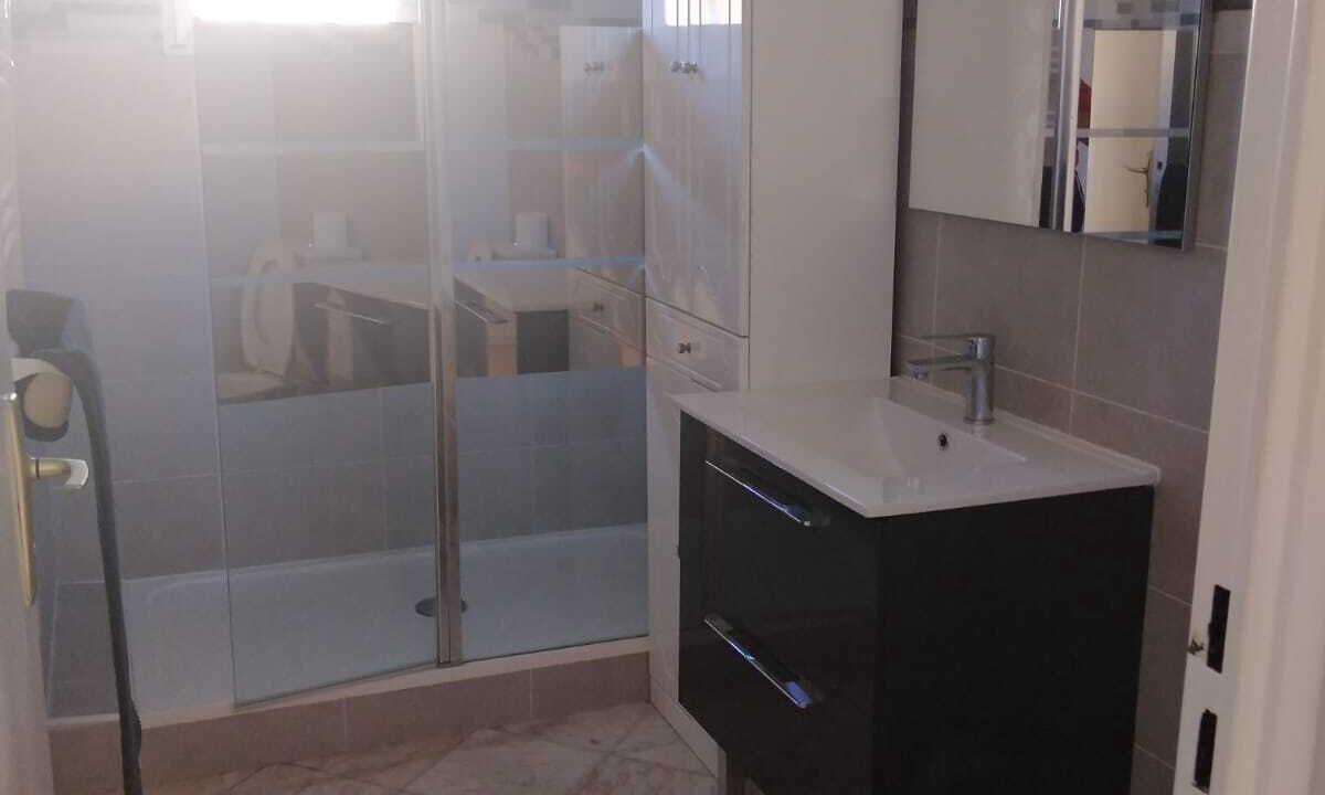 Photo of Bathroom in Pierrelaye