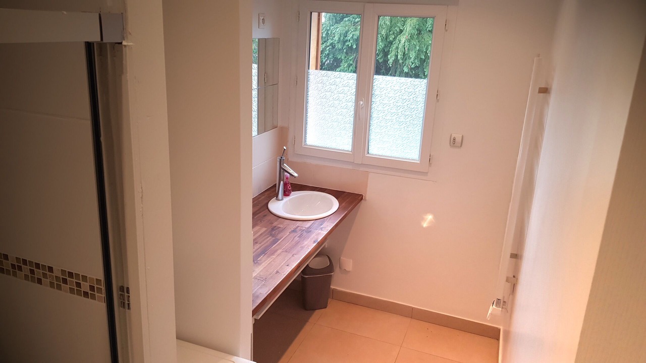 Photo of Bathroom in Champrosay