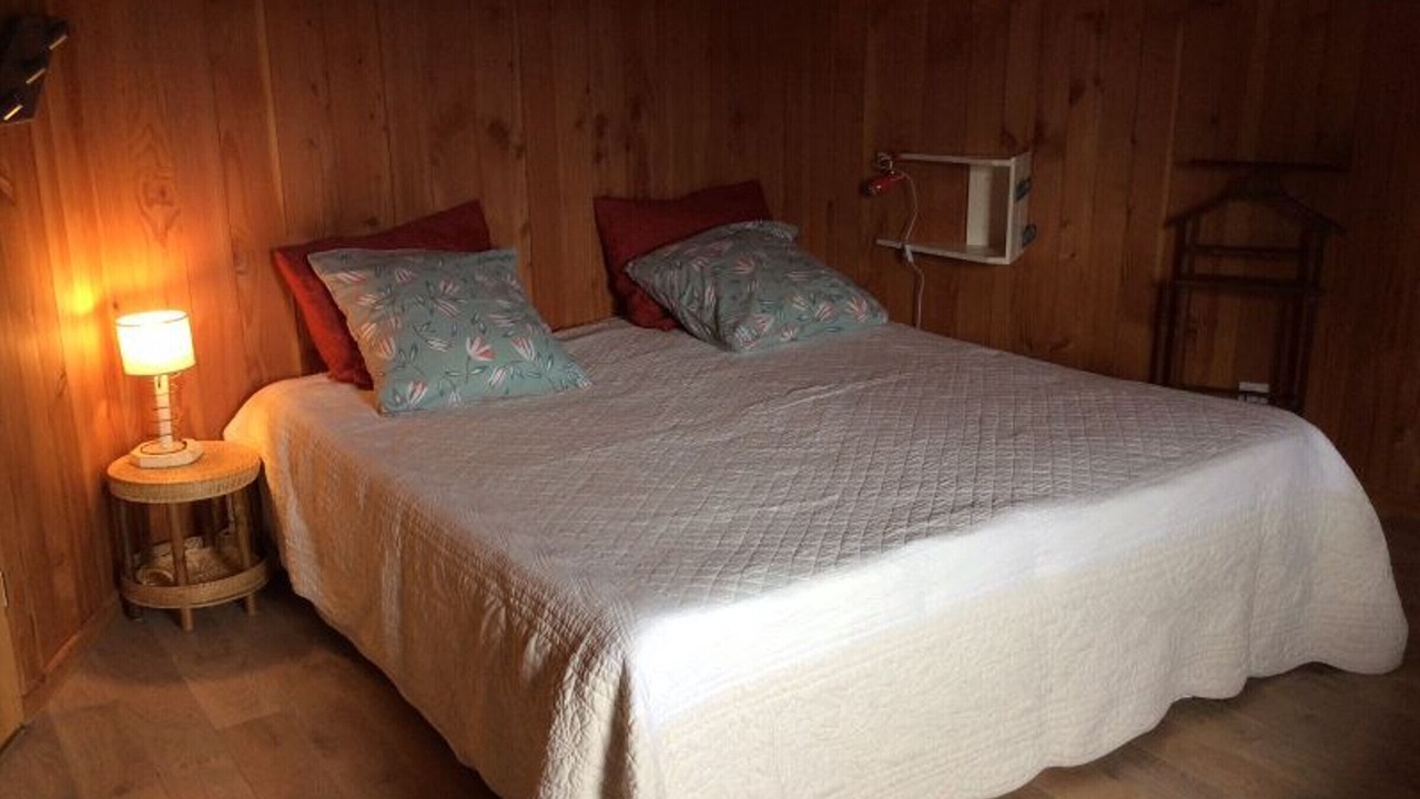 Photo of Bedroom in Chemire-en-Charnie
