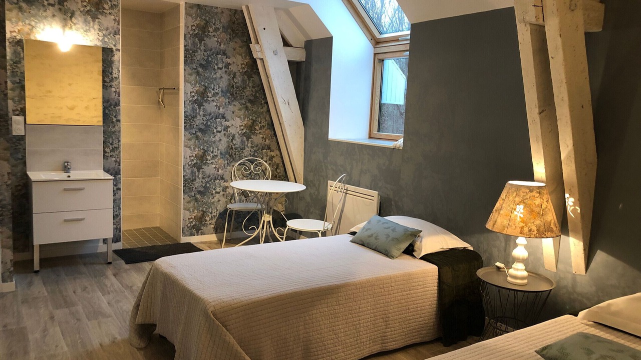Photo of Bedroom in Coulans-sur-Gee