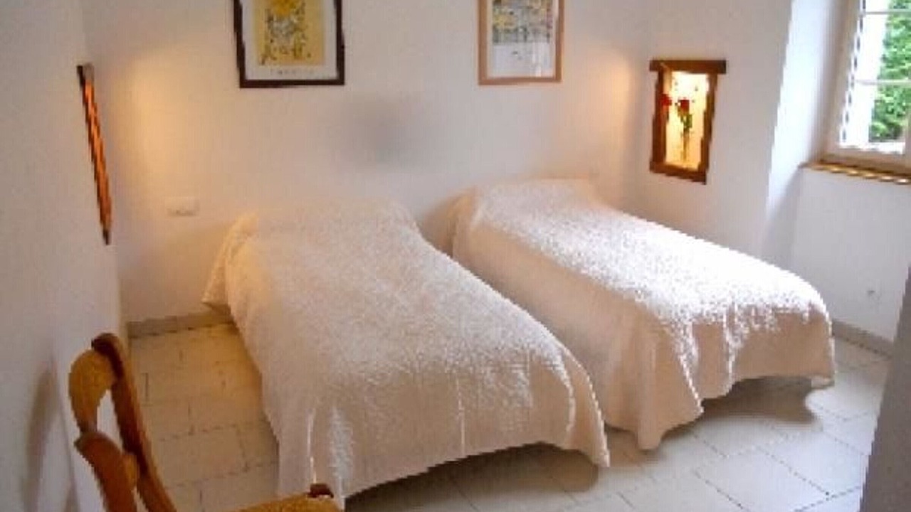 Photo of Bedroom in Epineu-le-Chevreuil