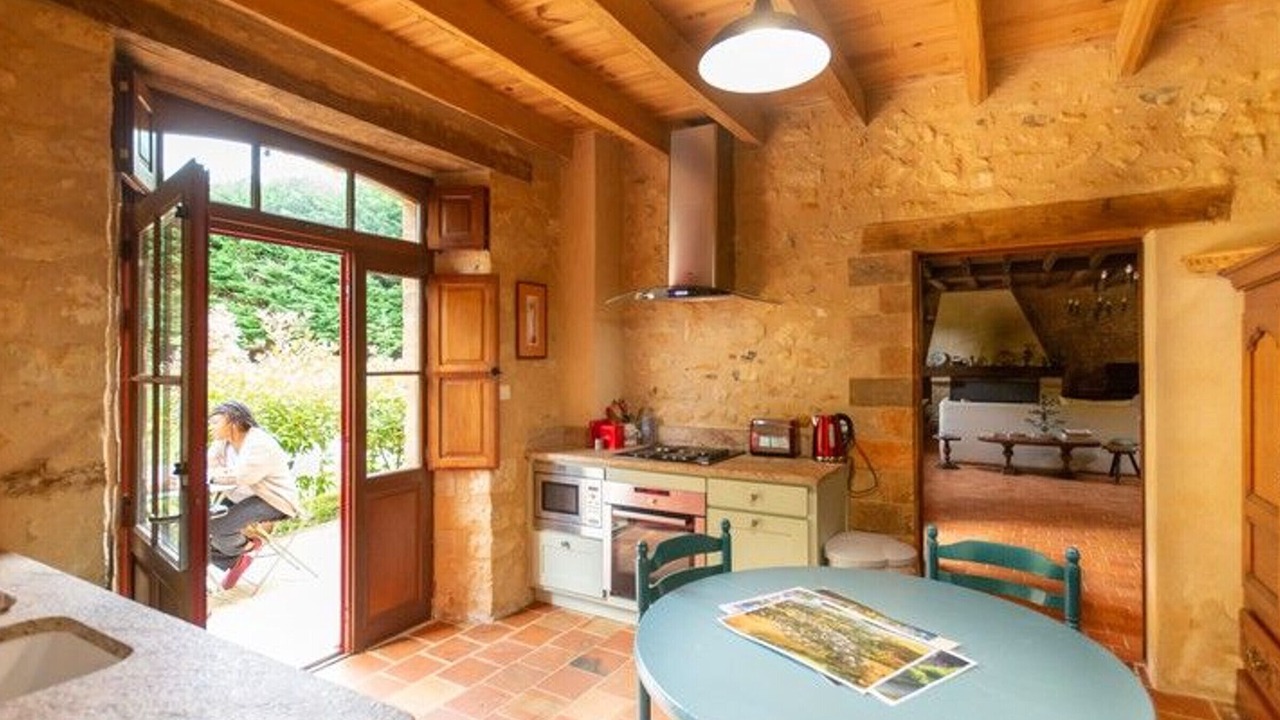 Photo of Kitchen in Asnieres sur Vegre