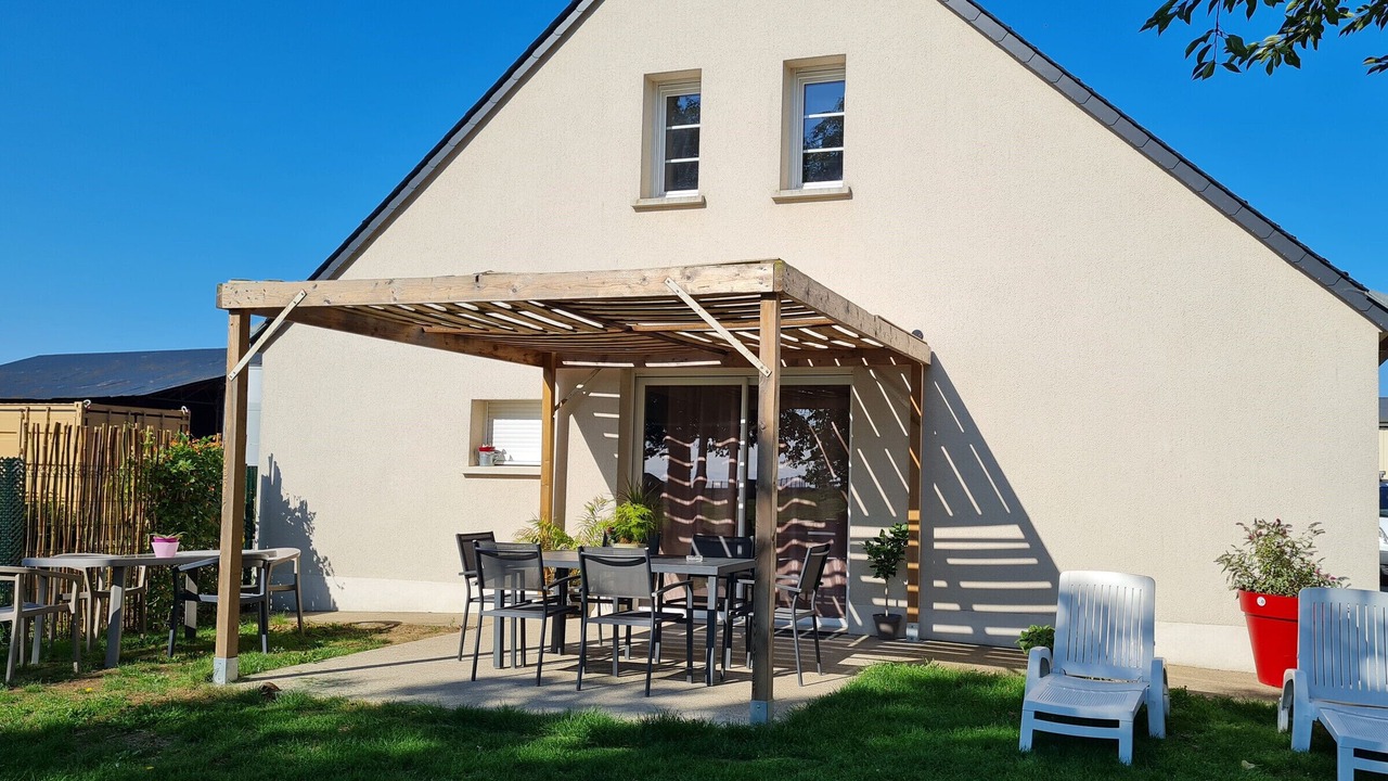 Photo of Outdoor in Cravant